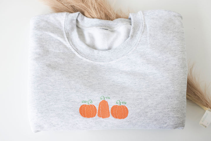 Embroidered Pumpkin Trio Sweatshirt, Embroidered Fall Sweatshirt, Halloween Crewneck, Thanksgiving Sweatshirt, Trendy Sweatshirt P3-C-U-97