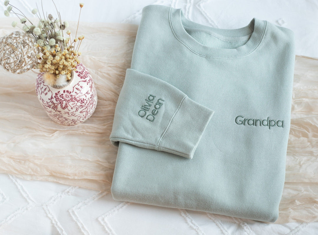 Custom Gifts for Dad, Personalized Father's Day Gifts, Custom Grandfather Gift, Embroidered Dad Sweatshirt, Gifts Him, PRP97C X