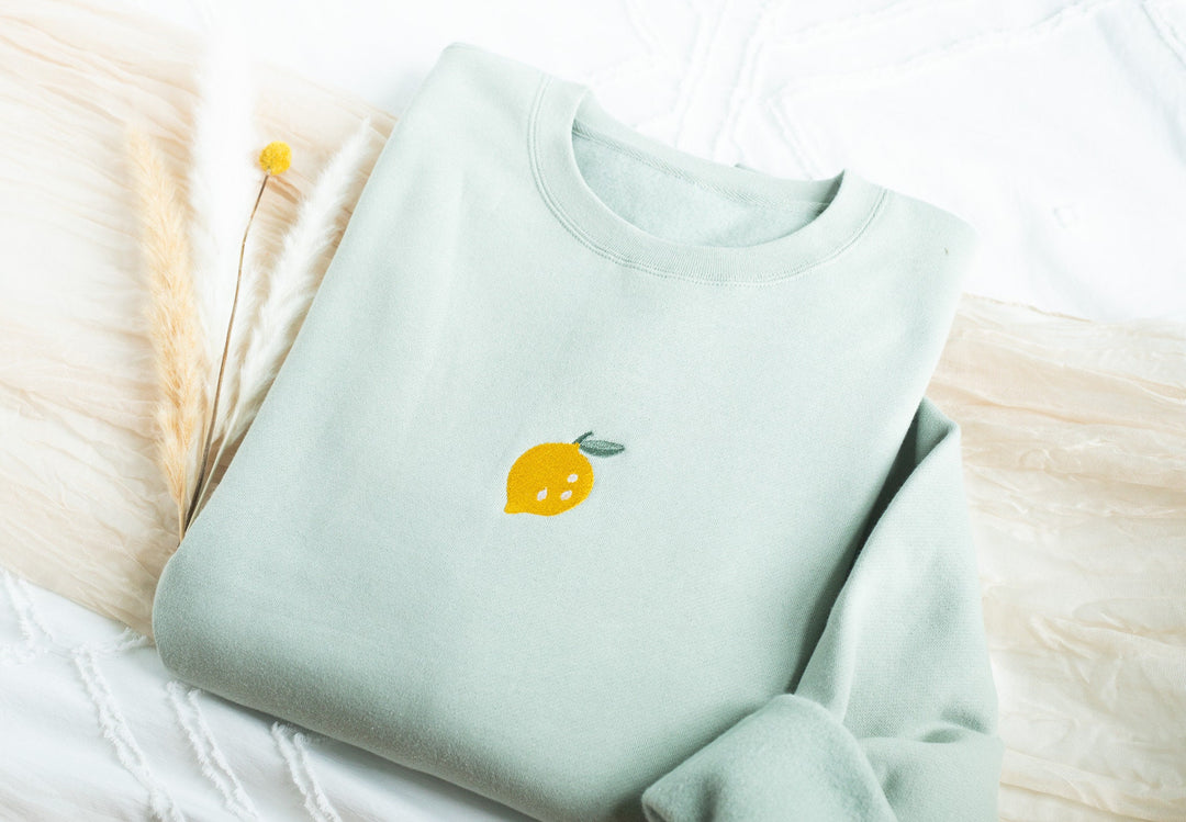 Embroidered Lemon Sweatshirt, Embroidered Lemon Crewneck, Cute Sweatshirts for Women, Trendy Crewneck, Foodie Sweatshirt, LEM-C-97