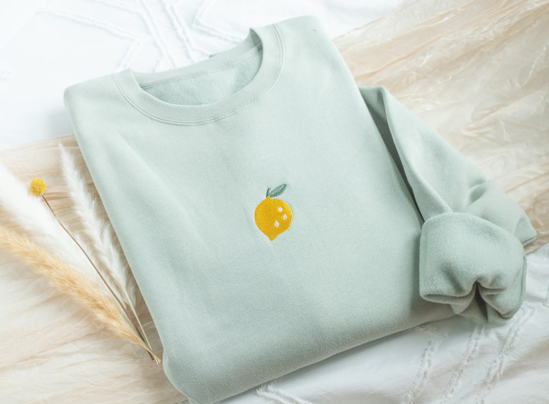 Embroidered Lemon Sweatshirt, Embroidered Lemon Crewneck, Cute Sweatshirts for Women, Trendy Crewneck, Foodie Sweatshirt, LEM-C-97
