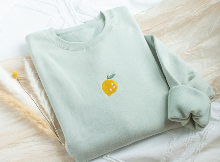 Embroidered Lemon Sweatshirt, Embroidered Lemon Crewneck, Cute Sweatshirts for Women, Trendy Crewneck, Foodie Sweatshirt, LEM-C-97