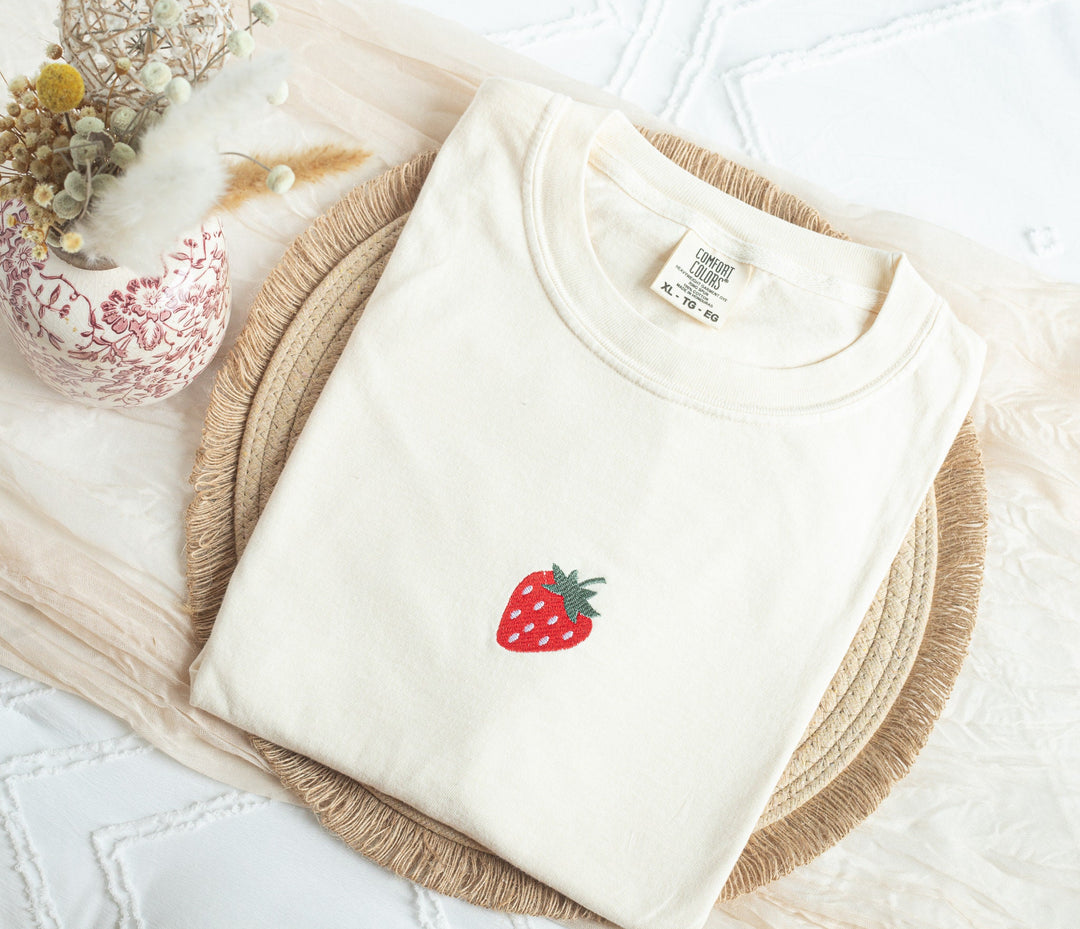 Embroidered Strawberry Tshirt, Embroidered Fruit tshirt, Embroidered Summer Tshirt, Embroidered Shirt, Trendy Tshirts for Women, STRA-C-97