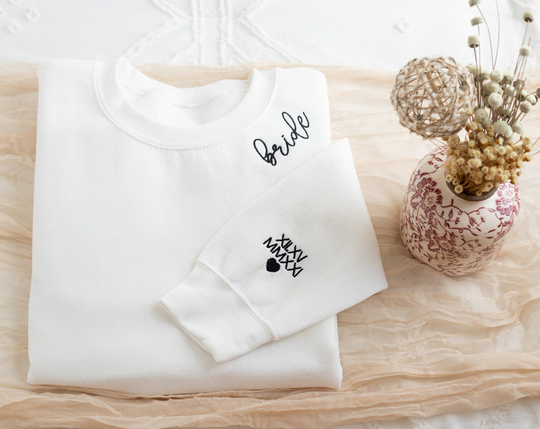 Custom Embroidered Bridesmaid, Collar Embroidered Bridesmaid Sweatshirt, Bridal Party Gift, Bridesmaid Maid of Honor Gift BPN97C X