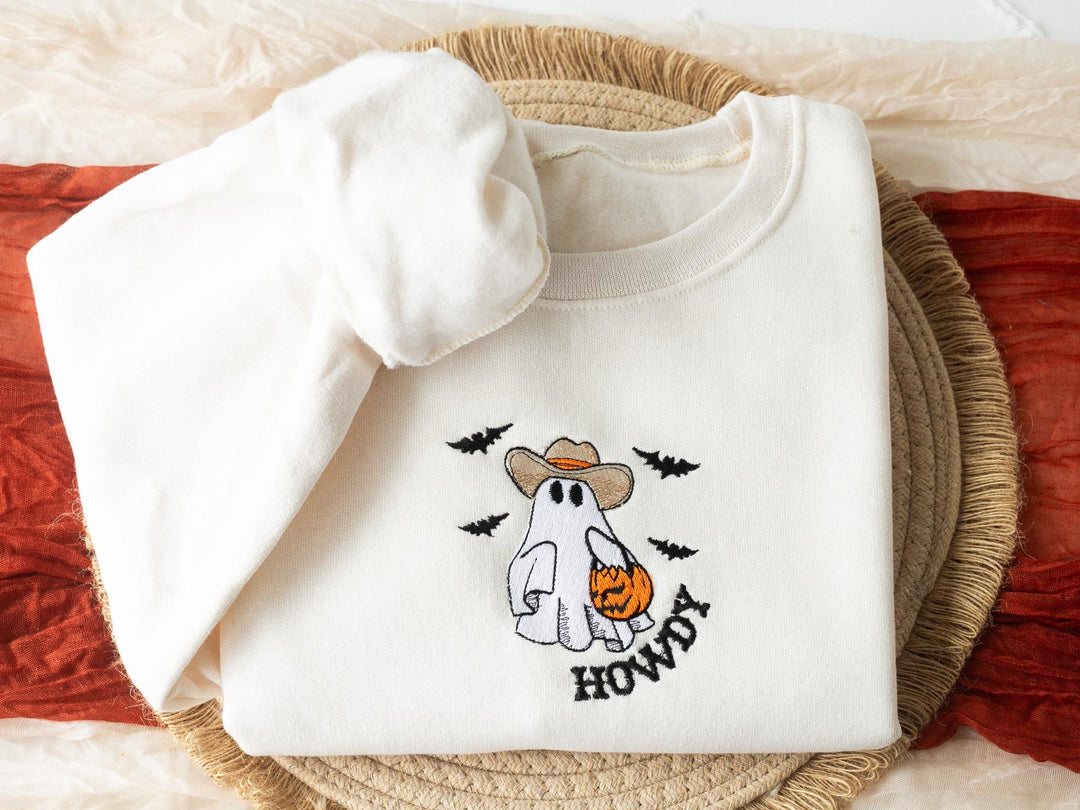 Embroidered Howdy Ghost Sweatshirt, Embroidered Fall Sweatshirt, Halloween Sweatshirt, Cowboy Ghost Sweatshirt, Trendy Crewneck, HZ1-C-97