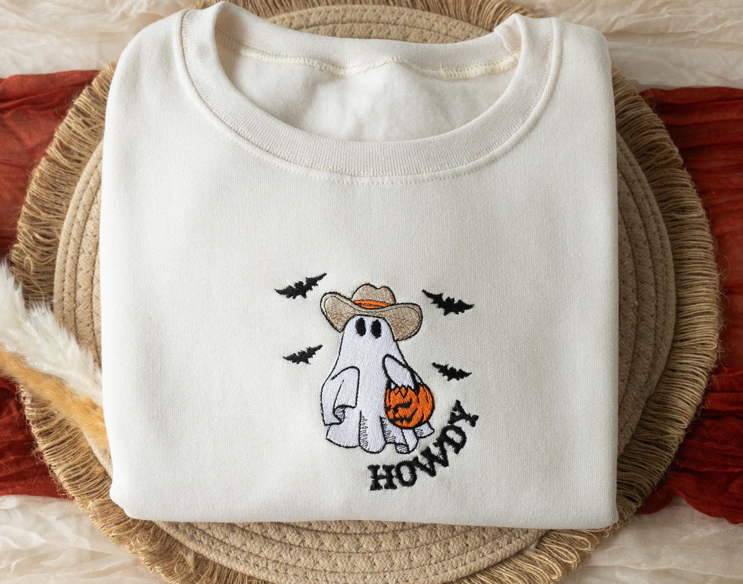 Embroidered Howdy Ghost Sweatshirt, Embroidered Fall Sweatshirt, Halloween Sweatshirt, Cowboy Ghost Sweatshirt, Trendy Crewneck, HZ1-C-97