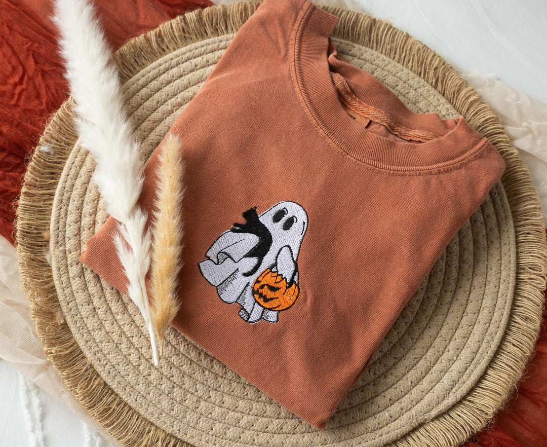 Embroidered Cat and Ghost T-shirt, Yam Colored T-shirt, Trendy Fall T-shirt, Fall shirts for Women, Cowboy Ghost Halloween Tee, TG1-97-C