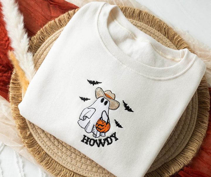 Embroidered Howdy Ghost Sweatshirt, Embroidered Fall Sweatshirt, Halloween Sweatshirt, Cowboy Ghost Sweatshirt, Trendy Crewneck, HZ1-C-97