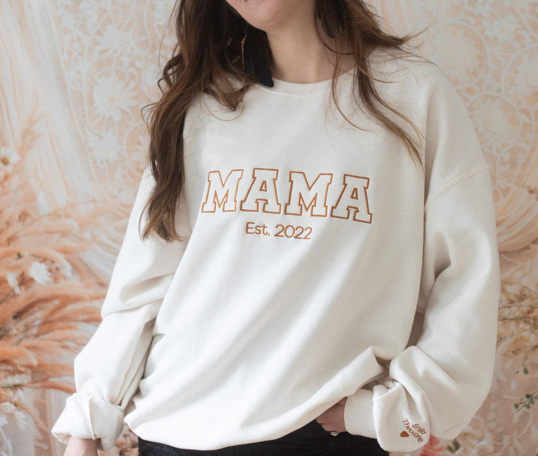 Custom Embroidered Mama Sweatshirt, Sleeve Mama Grammy Embroidered Crew, Embroidered Mom mama Grandmother Sweatshirt Kid Names CMC250C X