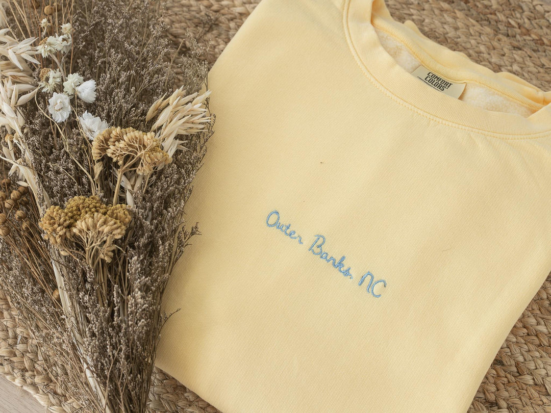 Custom Embroidered Comfort Colors Sweatshirt, Comfort Colors® Fleece Crewneck, Personalized Gifts, Embroidered Fleece Crewneck, Custom Text