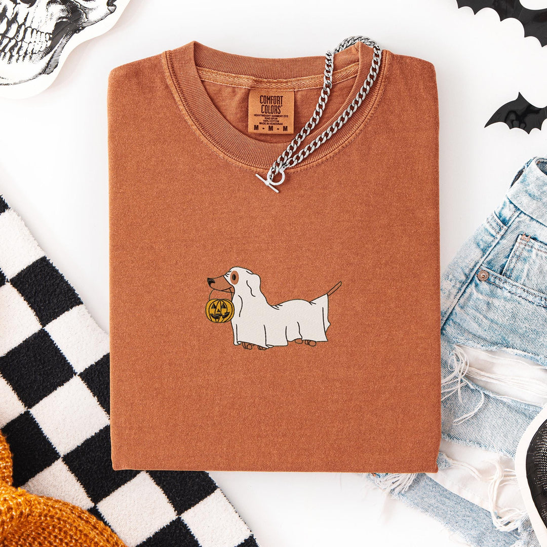 Embroidered Dachshund Ghost Comfort Colors T-shirt, Halloween T-shirt, Trendy Fall T-shirt, Halloween Tee Cute Fall Dog Halloween DAC-97-C