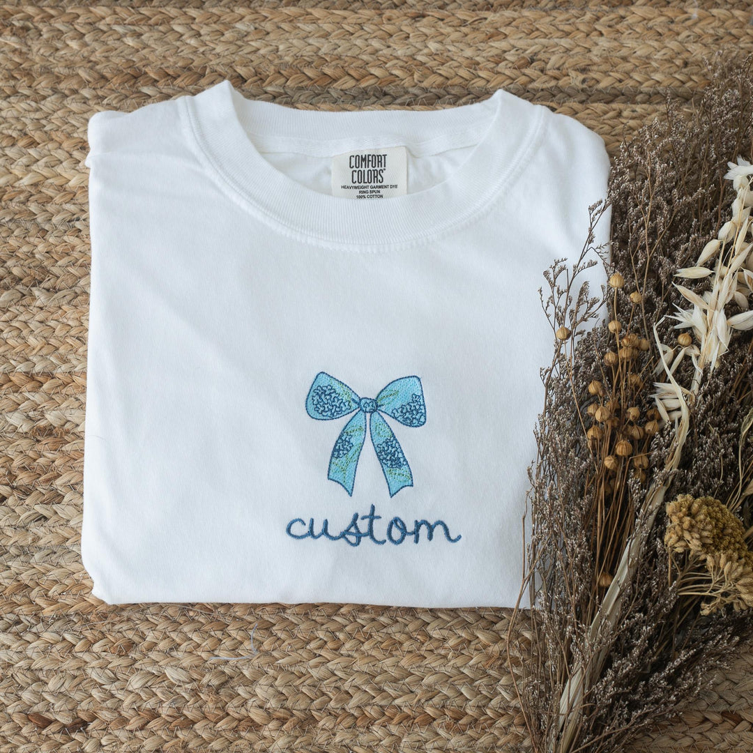 Custom Embroidered Chinoiserie Floral Bow Comfort Colors T-shirt, Embroidered T-shirts for Women, Embroidered Coquette Bow Shirt, BHYE-97-C