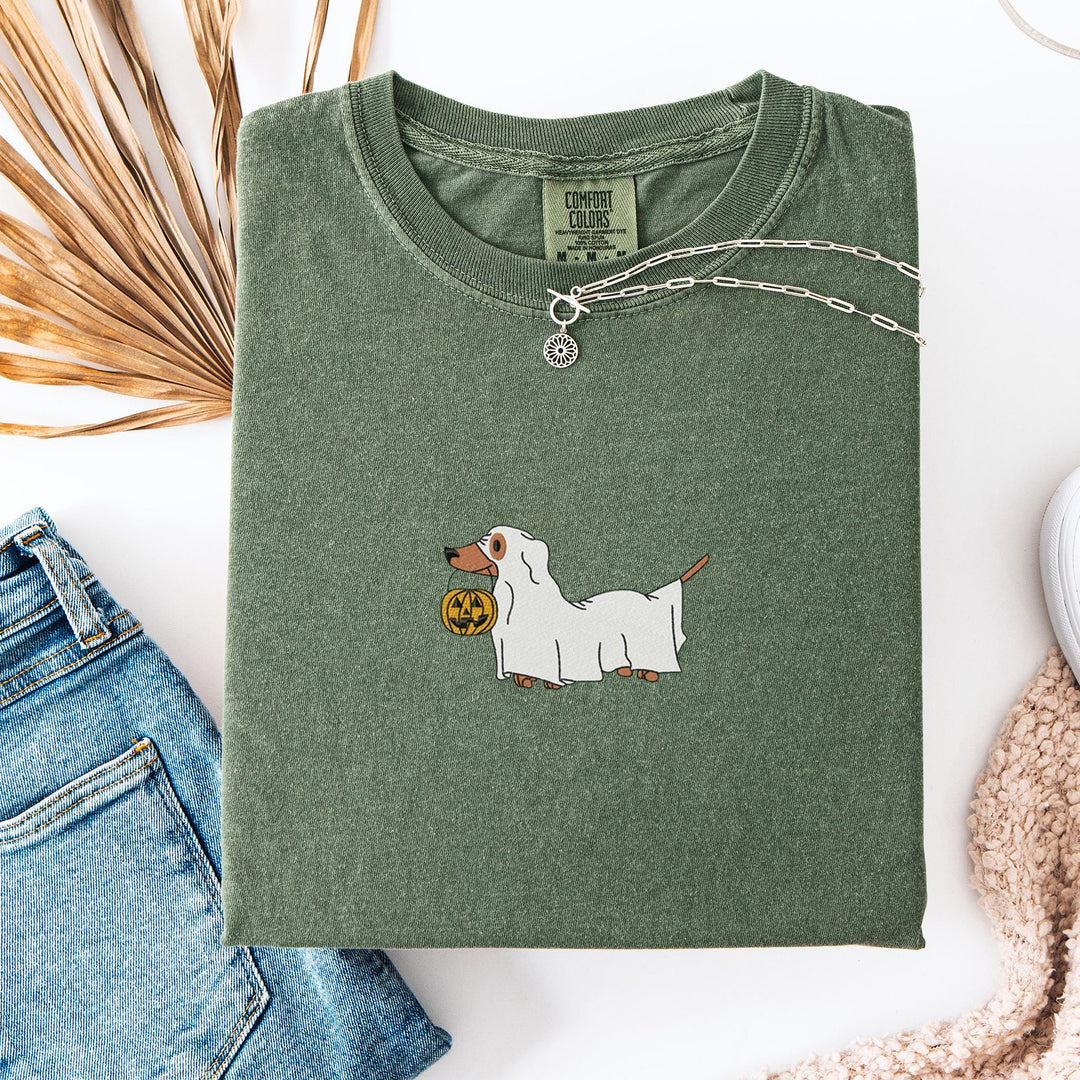 Embroidered Dachshund Ghost Comfort Colors T-shirt, Halloween T-shirt, Trendy Fall T-shirt, Halloween Tee Cute Fall Dog Halloween DAC-97-C
