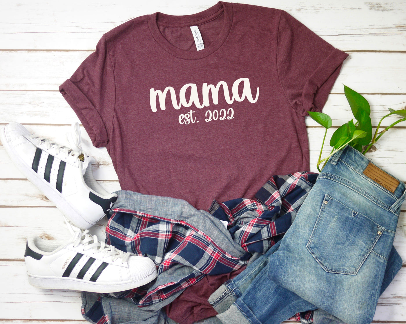 heather maroon mama t-shirt